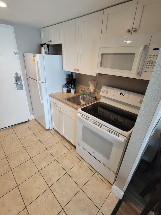 Direct Oceanfront Suite Caravelle Resort 615 Sleeps 4 Guests Myrtle Beach Eksteriør billede